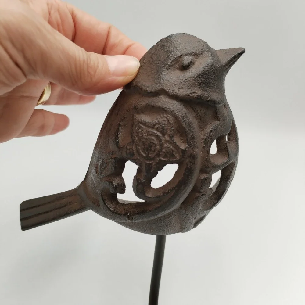 Cast Iron Bird Wall Hook Vintage Style Filigree Rose Songbird Towel Coat Hanger